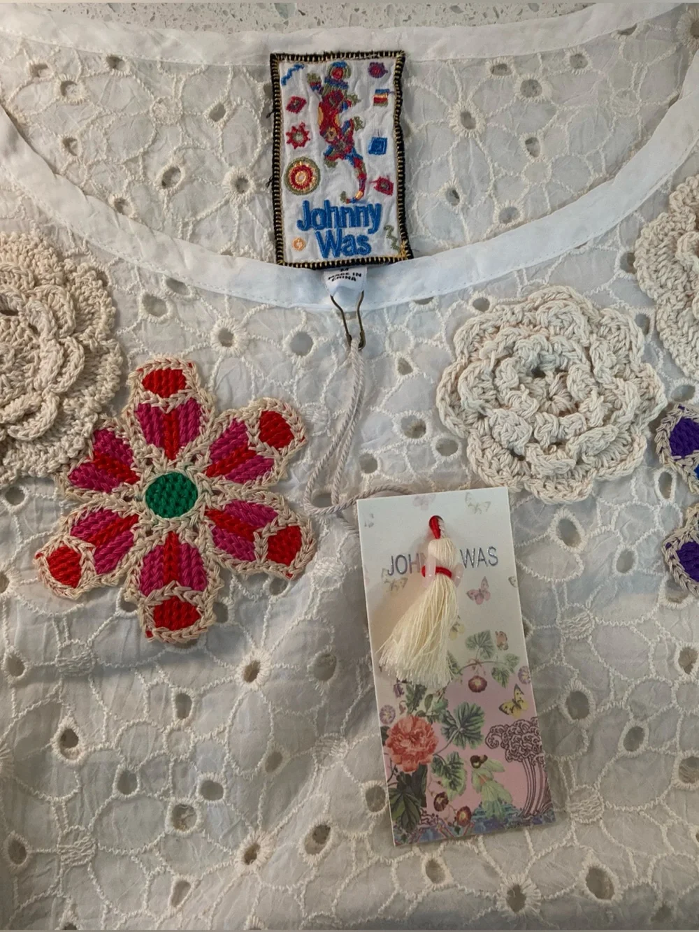 Johnny Was Cream Floral Top - Picture 3 of 9